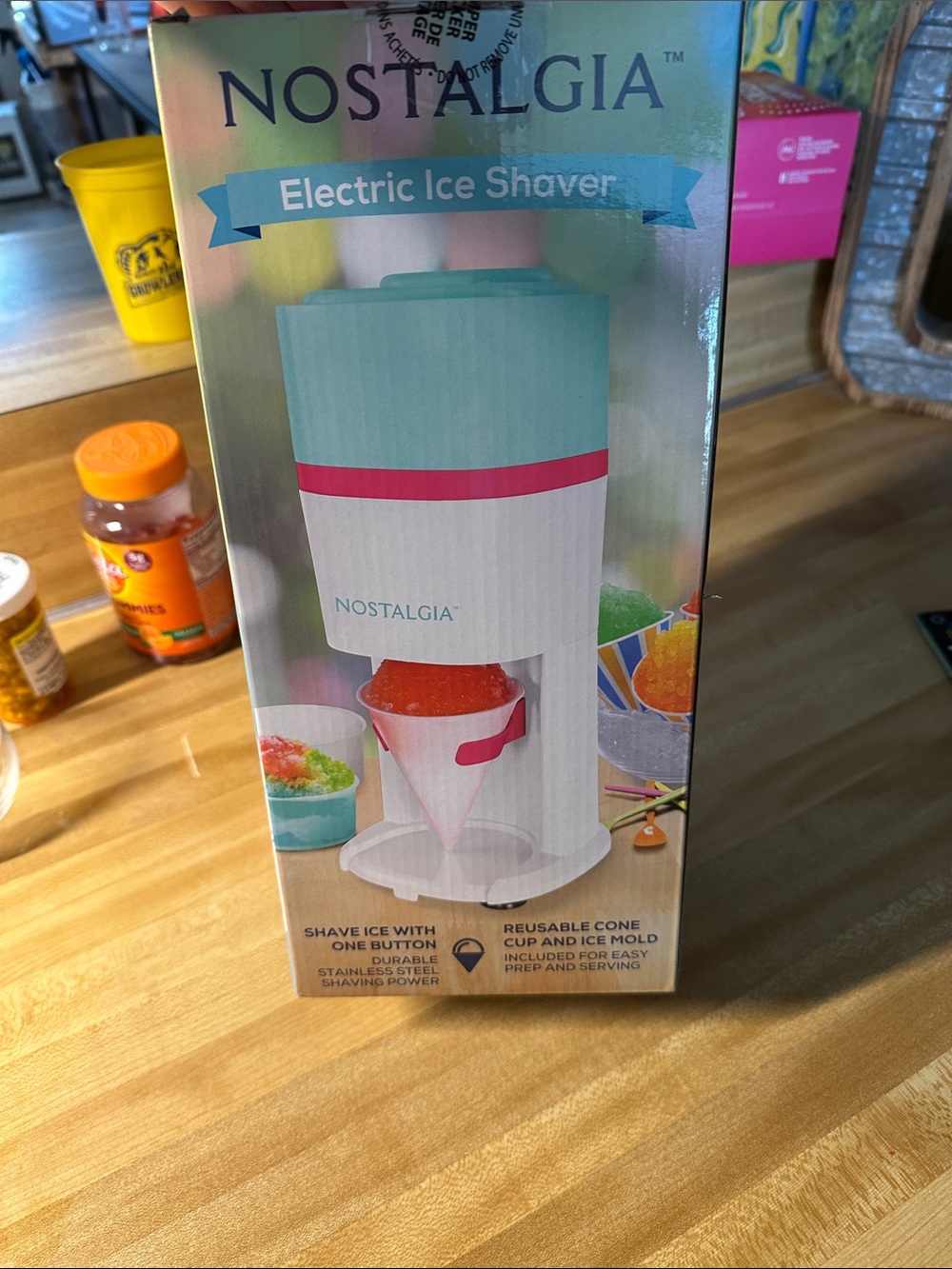 Nostalgia Electric Ice Shaver - White and Mint